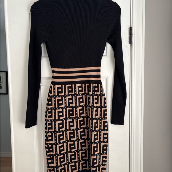 Black and Tan Patterned Dress - Picture 2 of 4